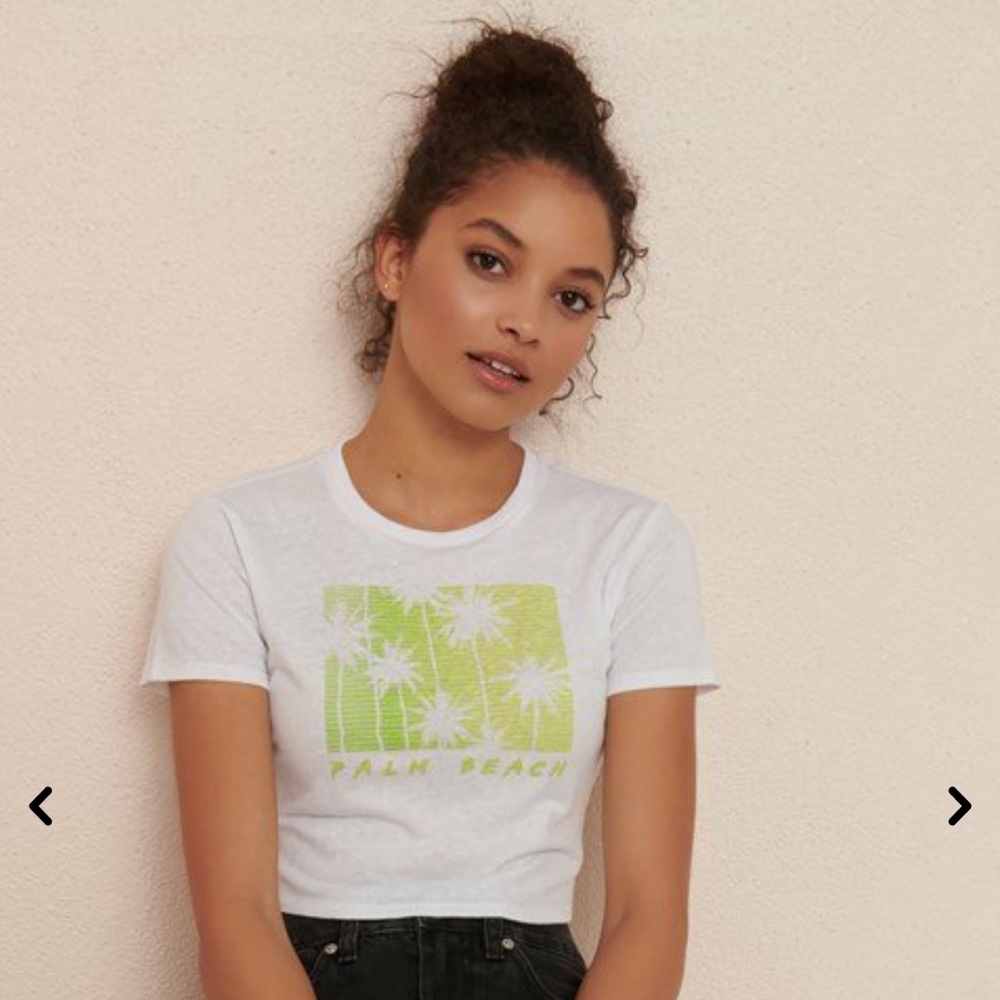 NWOT Garage crop top